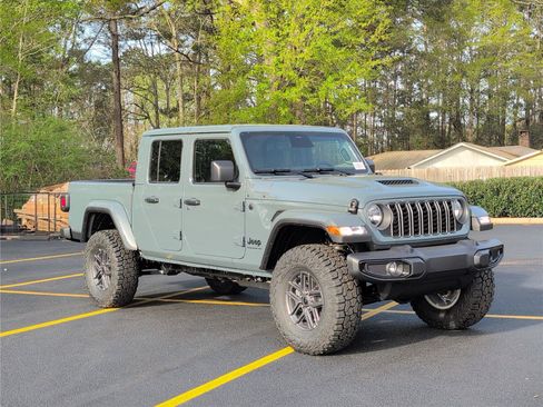 New 2026 Jeep Gladiator Sport AWD/4WD image 8