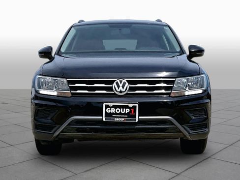 Used 2018 Volkswagen Tiguan S FWD image 3