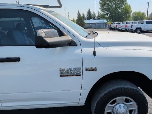 Used 2017 RAM 2500 Tradesman w/ Protection Group AWD/4WD image 11