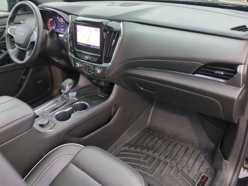 Used 2023 Chevrolet Traverse Premier w/ Redline Edition AWD/4WD image 30