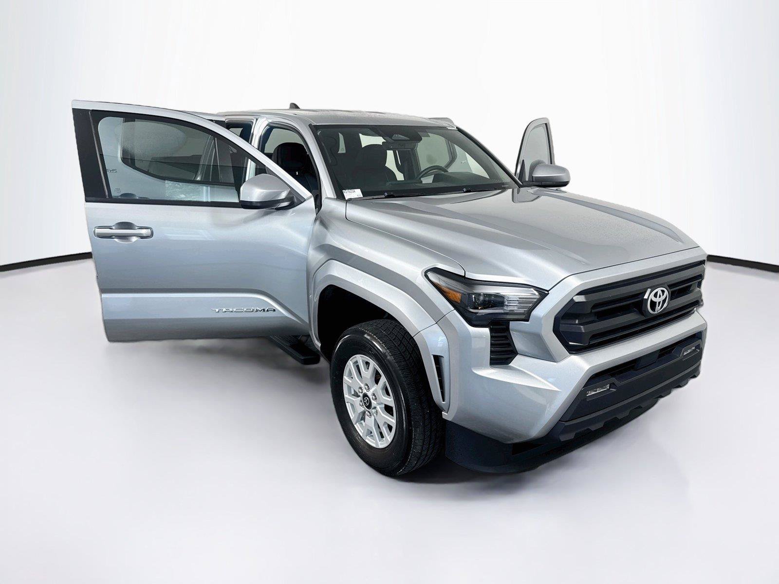 Used 2024 Toyota Tacoma SR5 RWD image 41