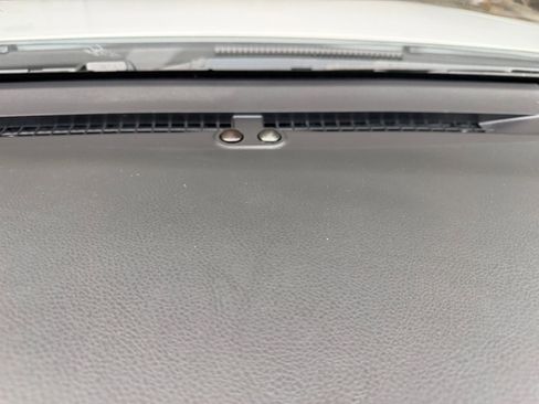 Used 2025 Toyota Camry LE image 17