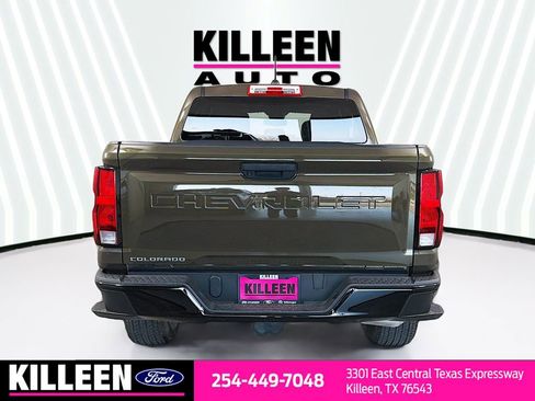 Used 2023 Chevrolet Colorado W/T image 7