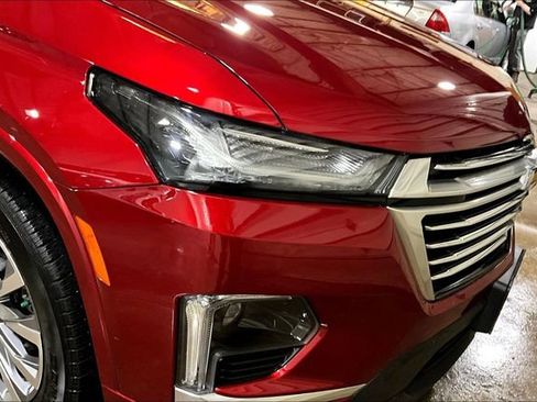 Used 2023 Chevrolet Traverse Premier w/ LPO, Floor Liner Package image 4