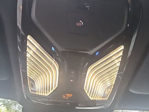 Used 2024 BMW X5 sDrive40i RWD image 25