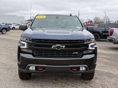 Used 2021 Chevrolet Silverado 1500 LT Trail Boss w/ Bed Protection Package image 3