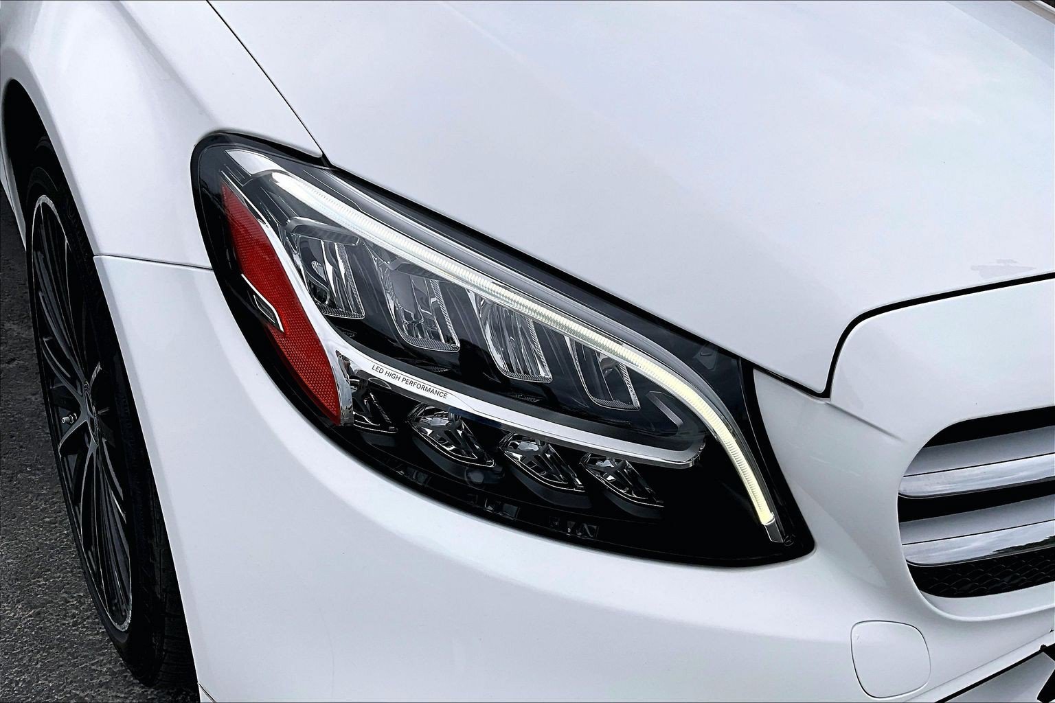 Used 2019 Mercedes-Benz C 300 Sedan image 30