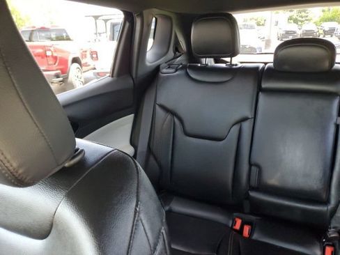 Used 2024 Jeep Compass Limited AWD/4WD image 14