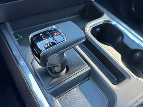 New 2026 GMC Sierra 1500 SLT w/ SLT Premium Plus Package image 14