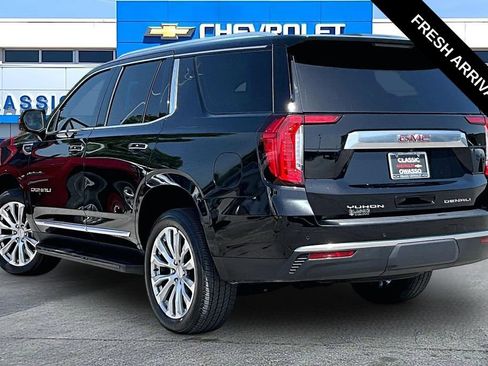 Used 2024 GMC Yukon Denali AWD/4WD image 3