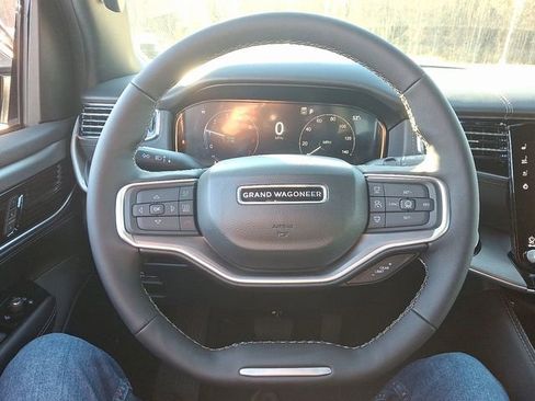 New 2026 Jeep Grand Wagoneer Limited AWD/4WD image 9