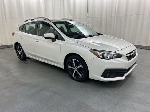 Used 2021 Subaru Impreza Premium image 1