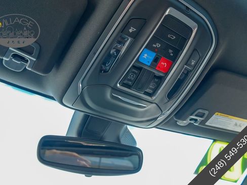Used 2022 Jeep Grand Cherokee Altitude AWD/4WD image 19