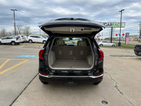 Used 2018 GMC Terrain Denali w/ Advanced Safety Package AWD/4WD image 12