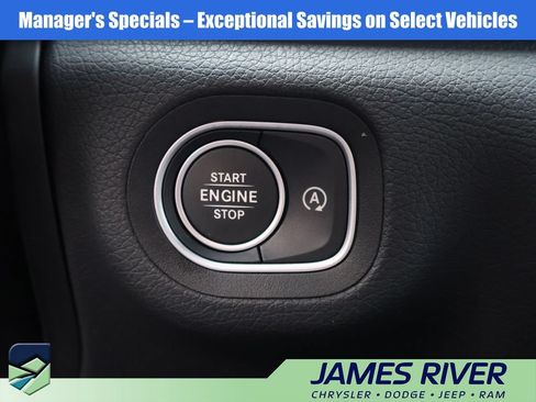Used 2025 Mercedes-Benz GLE 350 4MATIC image 34