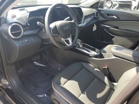 New 2026 Chevrolet Trax ACTIV FWD image 19