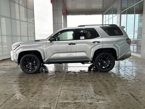 New 2026 Toyota 4Runner 4WD image 5