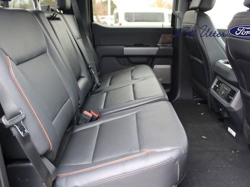 New 2026 Ford F250 Lariat w/ Chrome Package image 9