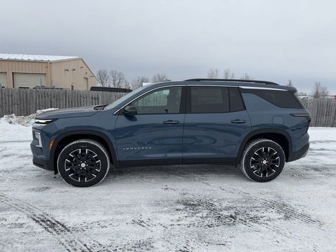 New 2026 Chevrolet Traverse LT image 2