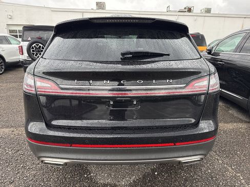 Certified 2022 Lincoln Nautilus Reserve w/ Equipment Group 201A image 6