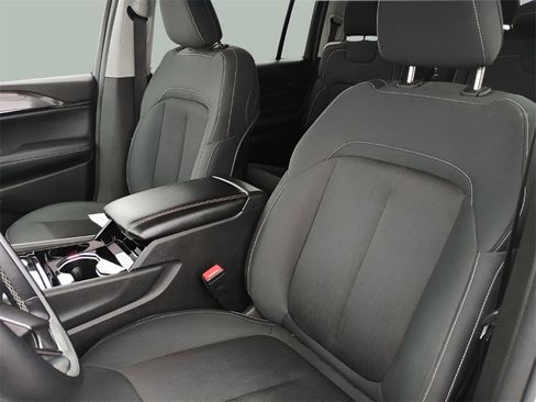 Used 2022 Jeep Grand Cherokee L Laredo w/ Luxury Tech Group I image 21