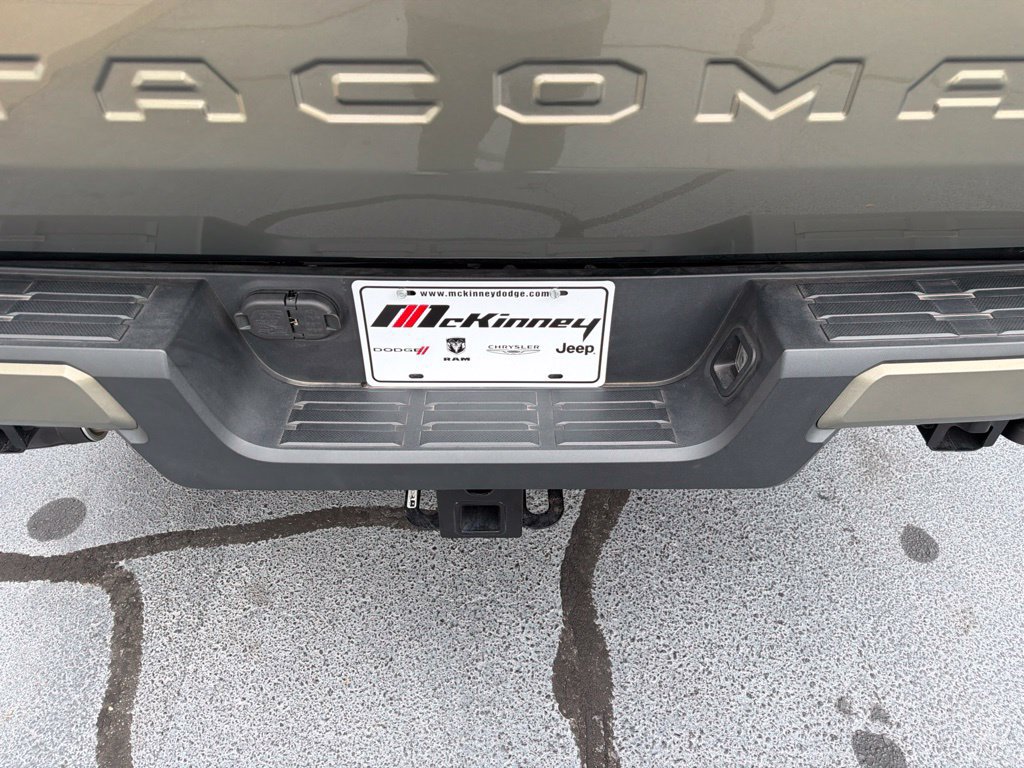 Used 2025 Toyota Tacoma TRD Sport RWD image 14