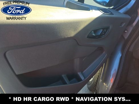 Used 2022 Ford Transit 350 Base image 9