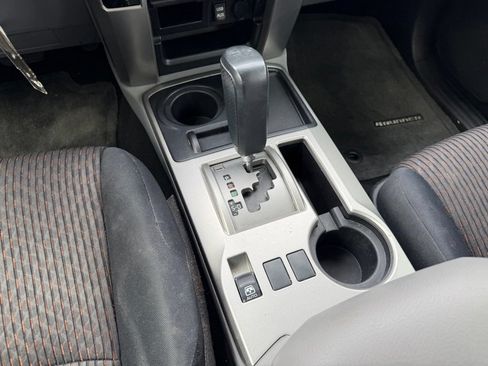 Used 2013 Toyota 4Runner SR5 RWD image 16