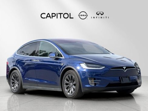 Used 2018 Tesla Model X 100D image 7