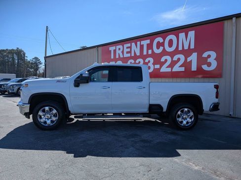 Certified 2022 Chevrolet Silverado 2500 LTZ w/ LTZ Premium Package image 2