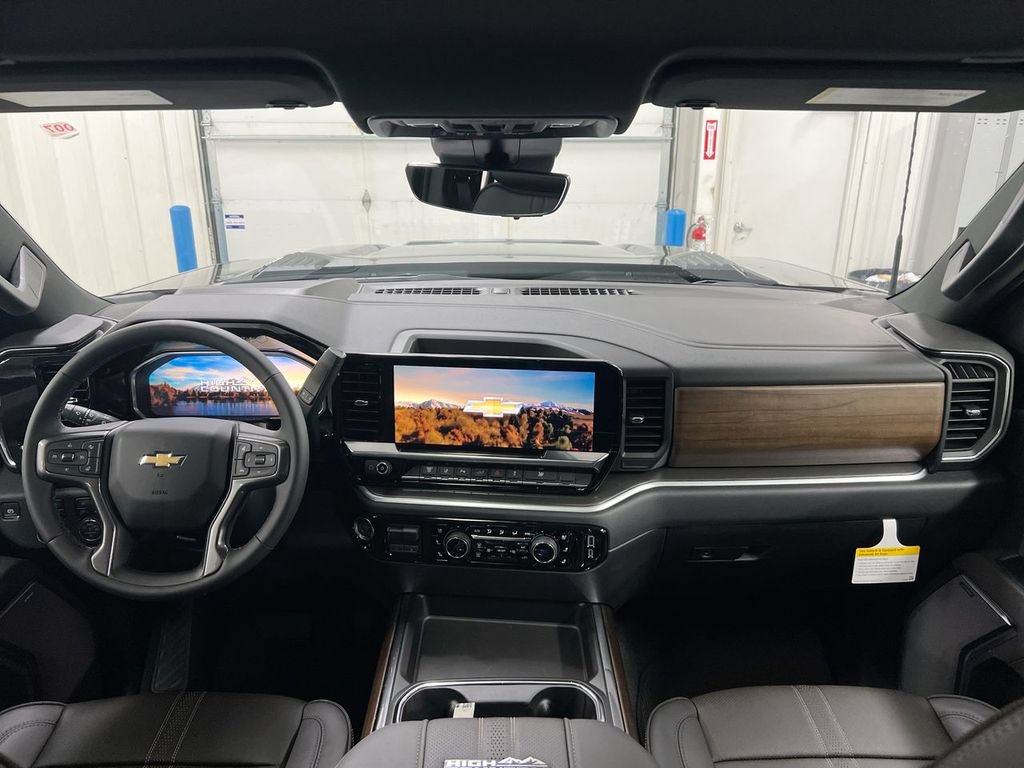 New 2026 Chevrolet Silverado 2500 High Country w/ Technology Package AWD/4WD image 10