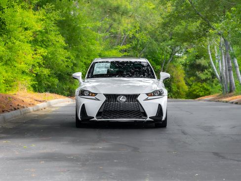 Used 2017 Lexus IS 200t F Sport w/ F Sport Package RWD image 37