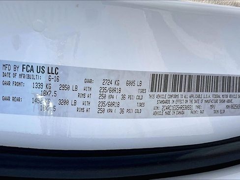 Used 2017 Chrysler Pacifica Touring-L Plus w/ Tire & Wheel Group image 45