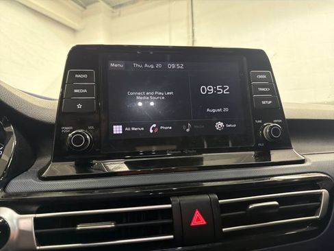 Used 2023 Kia Seltos S AWD/4WD image 19