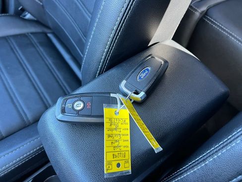 Used 2022 Ford EcoSport Titanium w/ Interior Protection Package AWD/4WD image 31
