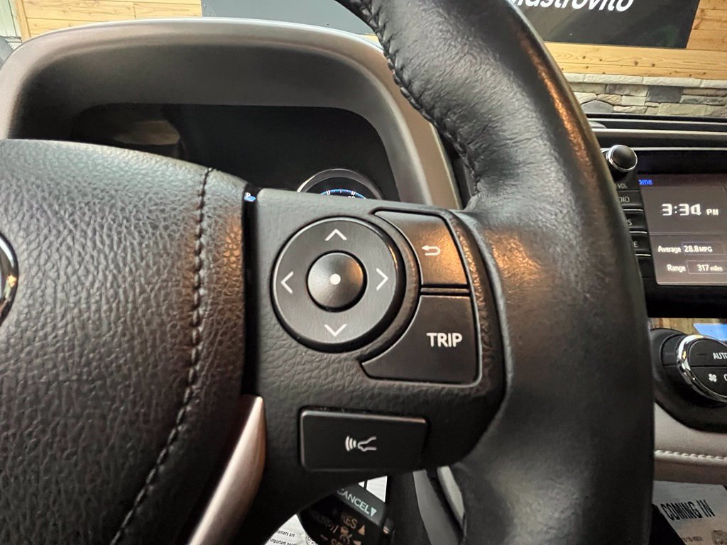 Used 2016 Toyota RAV4 Limited AWD/4WD image 36