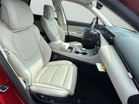 New 2026 Genesis GV70 2.5T Advanced AWD/4WD image 14