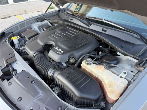 Used 2019 Dodge Charger SXT w/ Plus Group image 46