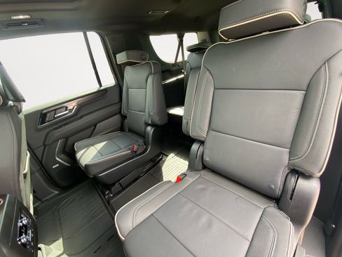 New 2026 GMC Yukon XL Elevation image 22
