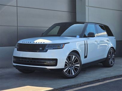New 2025 Land Rover Range Rover SE