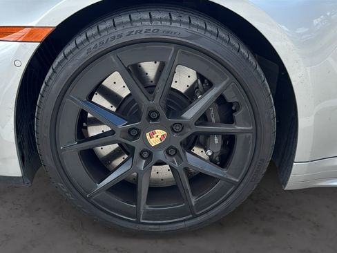 Used 2025 Porsche 911 Carrera S RWD image 20
