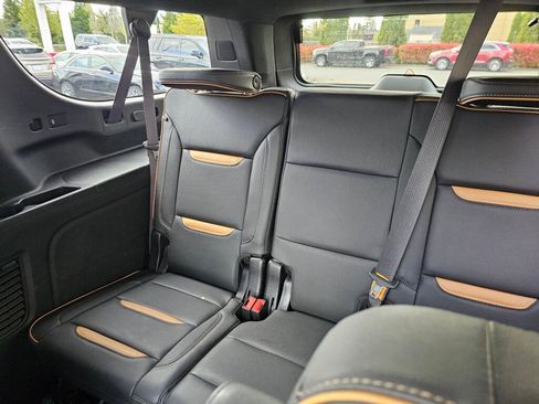 Used 2024 GMC Yukon XL AT4 w/ Technology Package AWD/4WD image 22