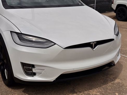 Used 2020 Tesla Model X Performance AWD/4WD image 2