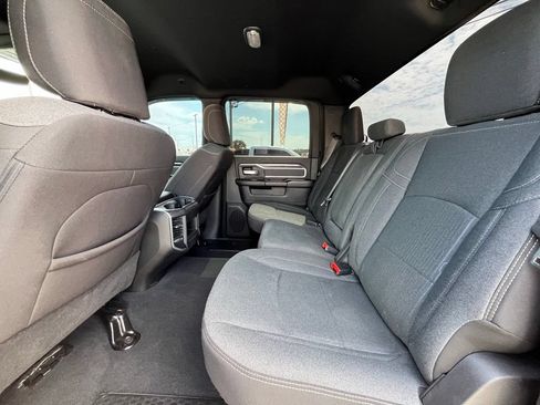 Used 2023 RAM 2500 Big Horn w/ Night Edition AWD/4WD image 24