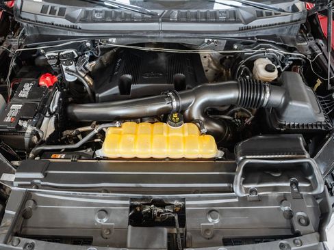 Used 2018 Ford F150 Lariat w/ Heavy-Duty Payload Package image 27