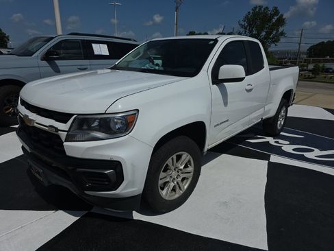 Used 2021 Chevrolet Colorado LT w/ Fleet Safety Package RWD image 2
