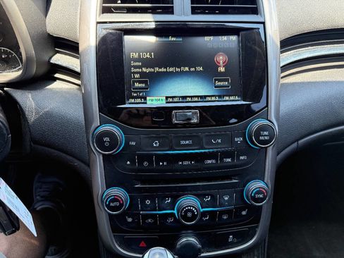 Used 2014 Chevrolet Malibu LTZ FWD image 19