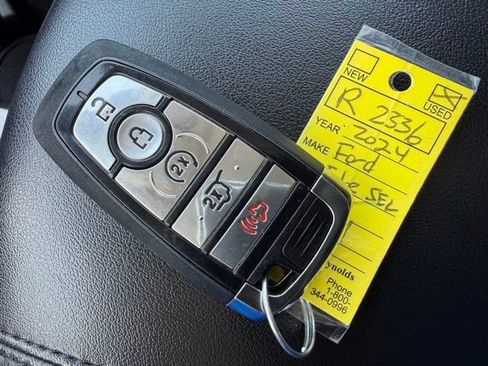 Used 2024 Ford Edge SEL w/ Convenience Package AWD/4WD image 50