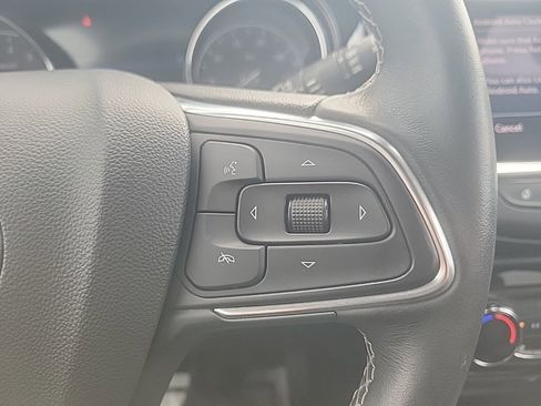 Certified 2021 Buick Encore GX Preferred w/ Cold Weather Comfort Package image 12