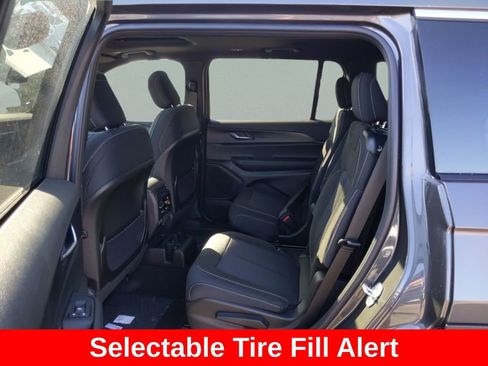 New 2025 Jeep Grand Cherokee L Laredo w/ Luxury Tech Group I RWD image 17